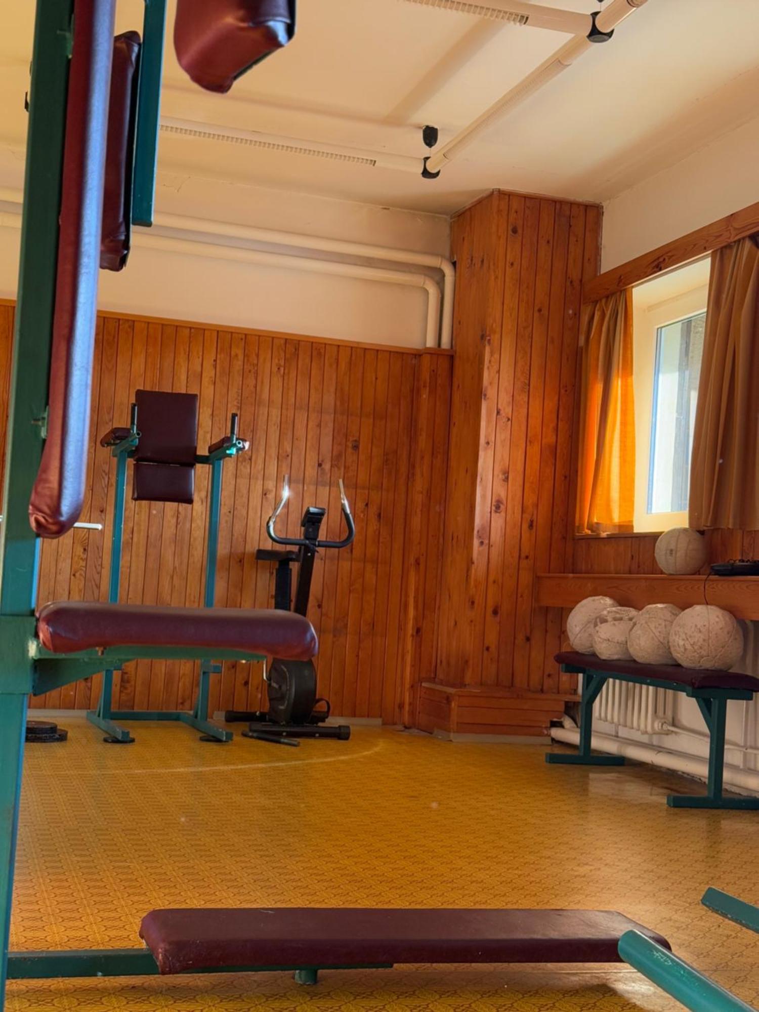Hotel Albert - Retro Пасеки над Изероу Екстериор снимка